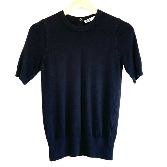 Zara Fitted Knit Black Classic T Shirt - Picture 1 of 9